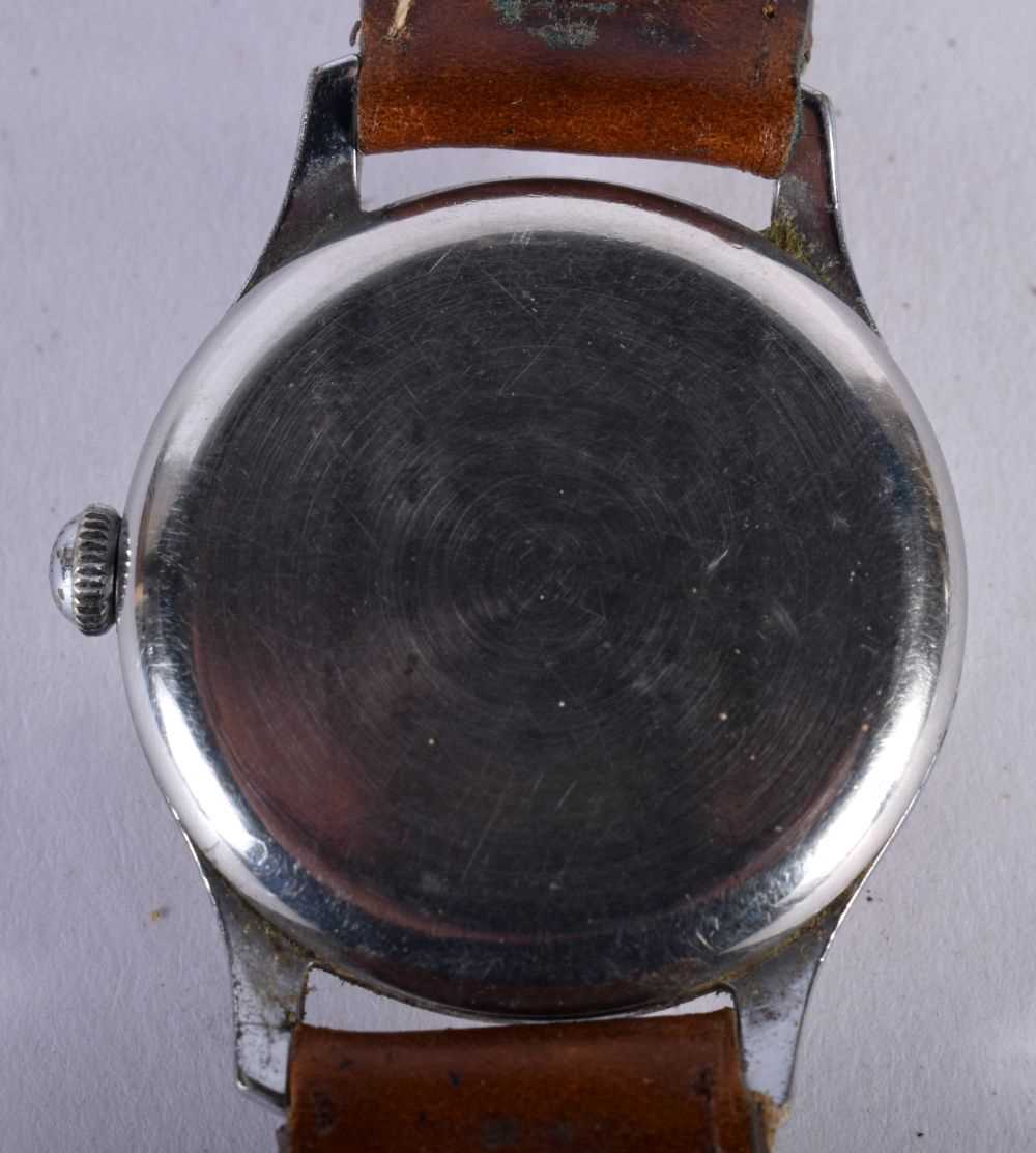 SMITHS ASTRAL Gents Vintage WRISTWATCH Hand-wind WORKING .Dial 3.3cm incl crown. Running - Image 4 of 5