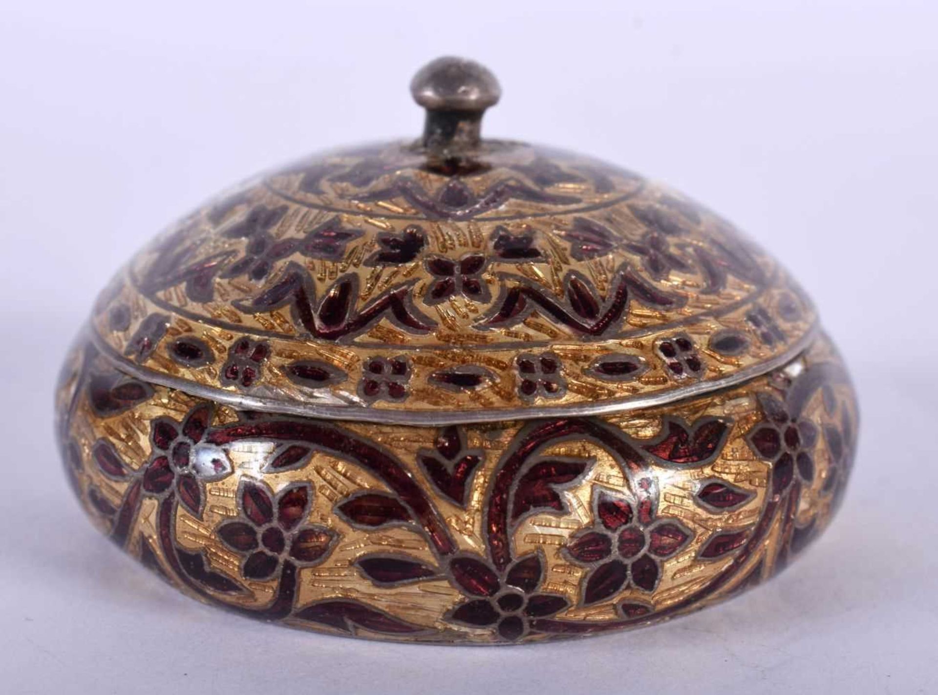 A Silver and Cloisonne Enamel Trinket Box. Stamped 925, 5.8cm x 3.5cm, weight 42g. Minor chip to