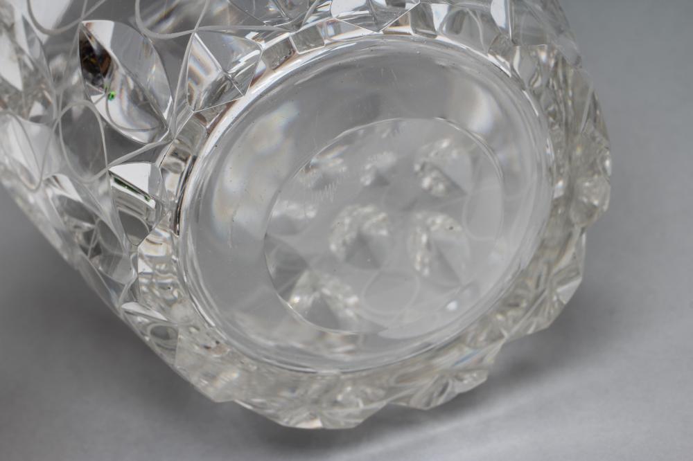 CLYNE FARQUHARSON FOR JOHN WALSH WALSH, 1930's, a clear glass vase of tapering cylindrical form - Image 3 of 4