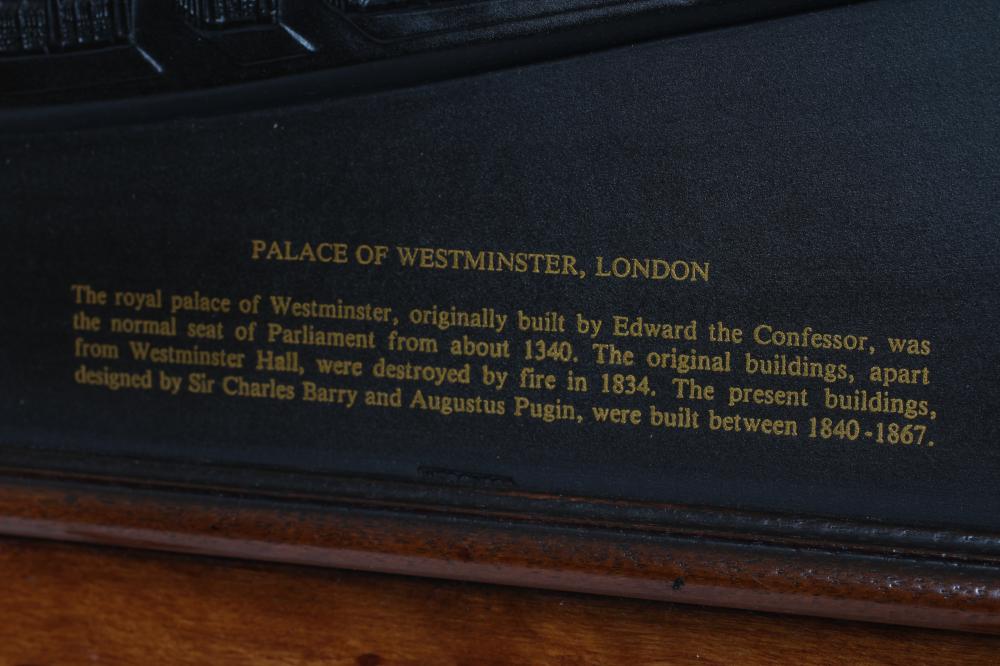 A WEDGWOOD BLACK BASALT PALACE OF WESTMINSTER PLAQUE, modern, No.42 of a limited edition of 250, - Image 5 of 6