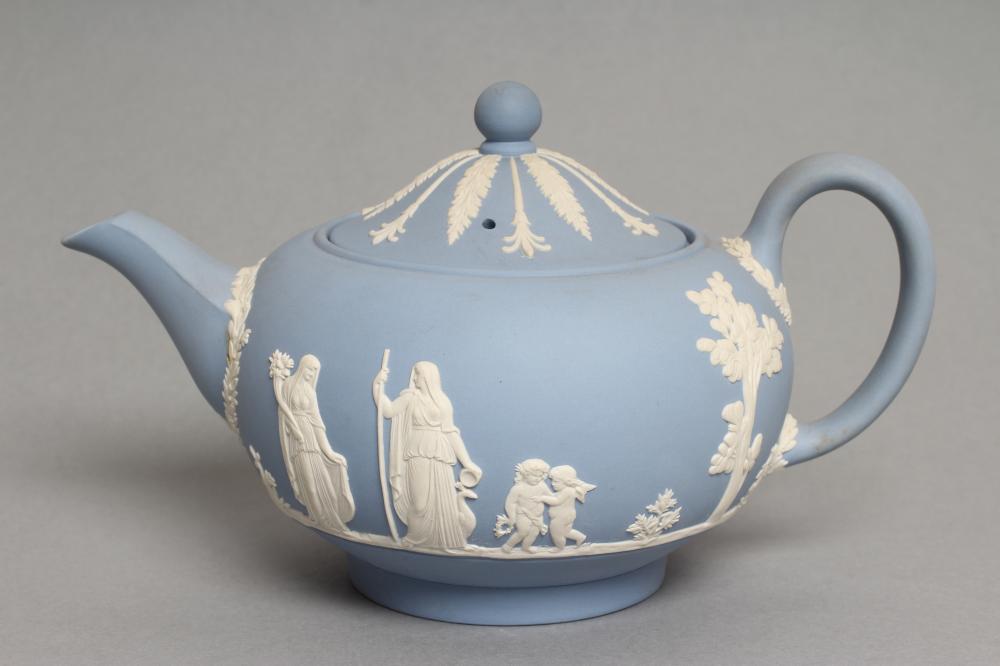 A WEDGWOOD BLUE JASPER TEAPOT AND COVER, modern, with classical figure sprigging, together with a - Image 2 of 10