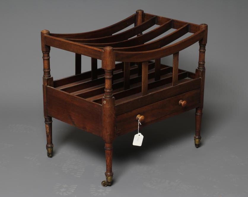 A GEORGIAN MAHOGANY CANTERBURY, late 18th century, of oblong form with dished slatted divisions