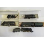 Wrenn 0-6-0 B.R. tank (damage to bodywork), a W2215 0-6-02 L.M.S. tank, boxed G, W2218 2-6-4 tank,