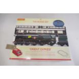 Hornby Orient Express train set, boxed, with pull-out drawers, E-M (Est. plus 21% premium inc. VAT)