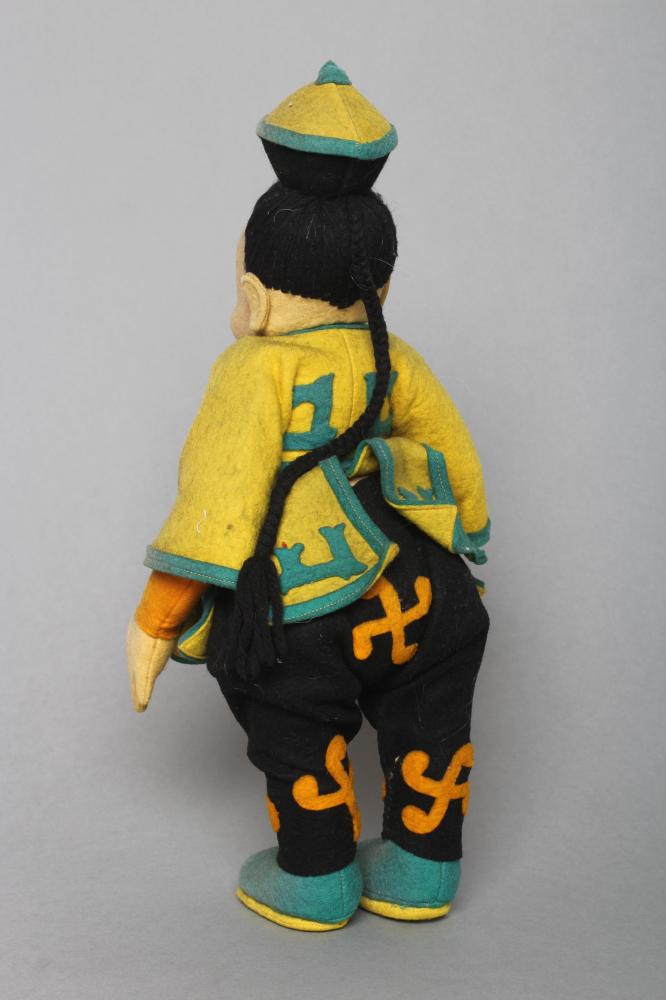 A rare pre-war Lenci opium seller doll, jointed shoulders, hips and neck, felt body and clothing, - Image 3 of 11