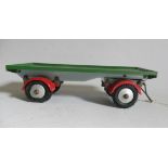 Shackleton Toys flat bed trailer for clockwork lorry, one tyre has damage, no fatigue paintwork,