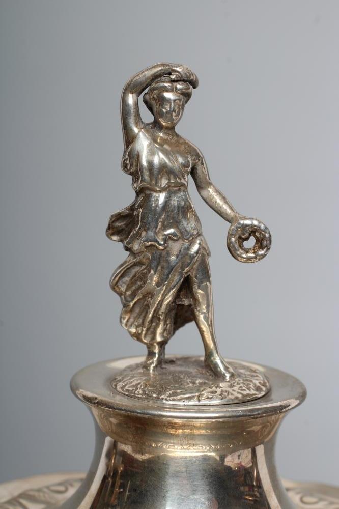 A PEDESTAL TROPHY CUP AND COVER, maker P. A. Schroepfer & Co., Birmingham 1911, of baluster form - Image 2 of 6