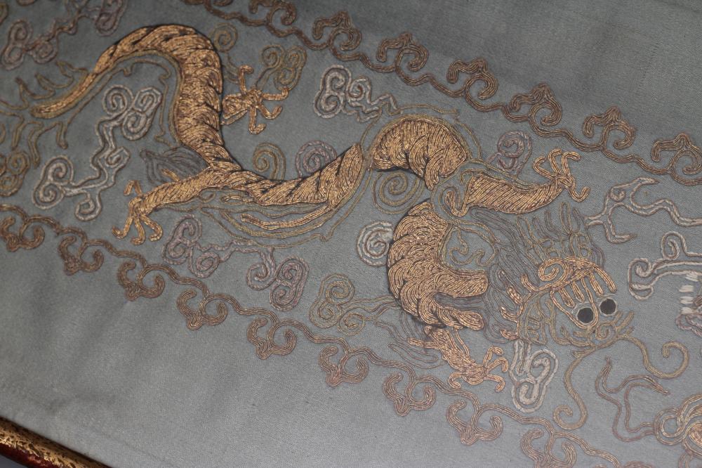 A CHINESE BLACK SILK RANK BADGE, couched in metallic threads and coloured silks with an exotic - Image 5 of 8