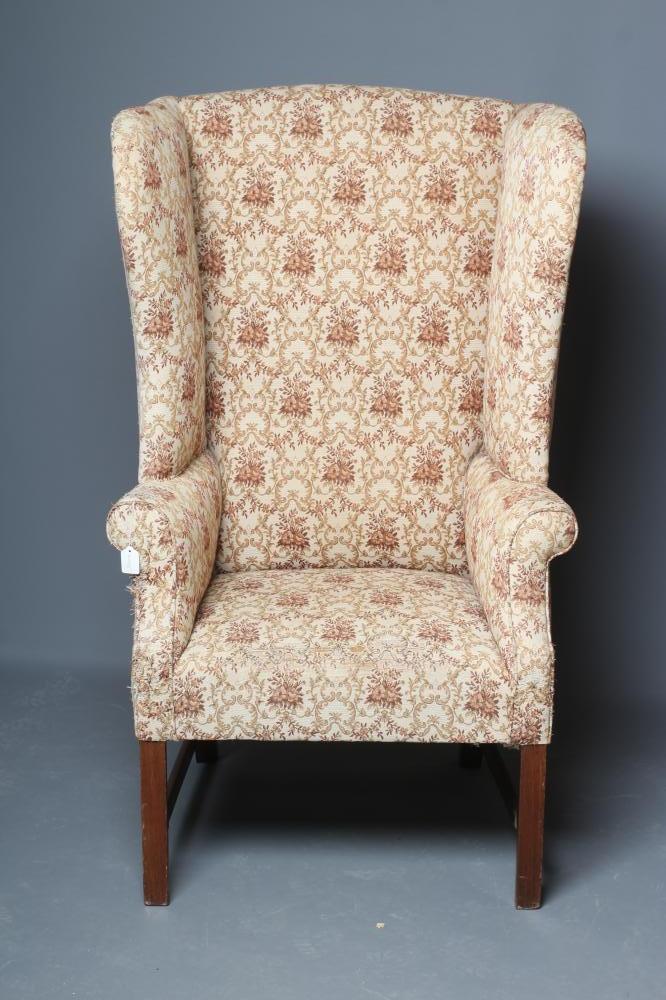 A GEORGIAN DESIGN MAHOGANY AND ELM FRAMED WING ARMCHAIR, 19th century, upholstered in a cream and - Image 2 of 2