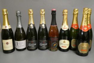 9 bottles sparkling wine, comprising 3 Marques del Norte vintage cava brut, 2 Lanson Black Label