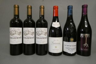 6 bottles of French wine, comprising 3 2019 Chateau Argadens bordeaux, 1 2018 Cairanne, 1 2017 La
