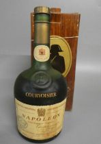 1 bottle Courvoisier Napoleon cognac, 70° proof, 24 fl. oz, boxed (Est. plus 24% premium inc. VAT)