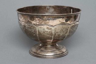 A SILVER ROSE BOWL, maker J B Chatterley & Sons, Birmingham 1938, of circular form on a spreading