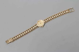 A LADY'S 9CT GOLD BEUCHE GIROD WRISTWATCH, the matt gilt dial with applied batons, within plain