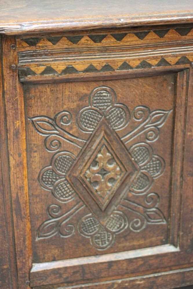 A YORKSHIRE JOINED OAK PANELLED CHEST, Leeds/Bradford, late 17th century, the moulded edged and - Image 3 of 5