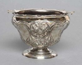 AN EDWARDIAN SILVER SMALL BOWL, maker's mark HA, Sheffield 1904, of inverted baluster form with