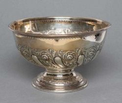 A LATE VICTORIAN SILVER ROSE BOWL, maker's mark J.D.&S., Sheffield 1900, of semi-wrythen fluted form