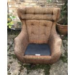 Parker Knoll brown swivel armchair with button back, 96cm floor to top 32cm floor to top of seat.