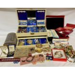 A large collection of mainly vintage costume jewellery to include earrings, necklaces, brooches,