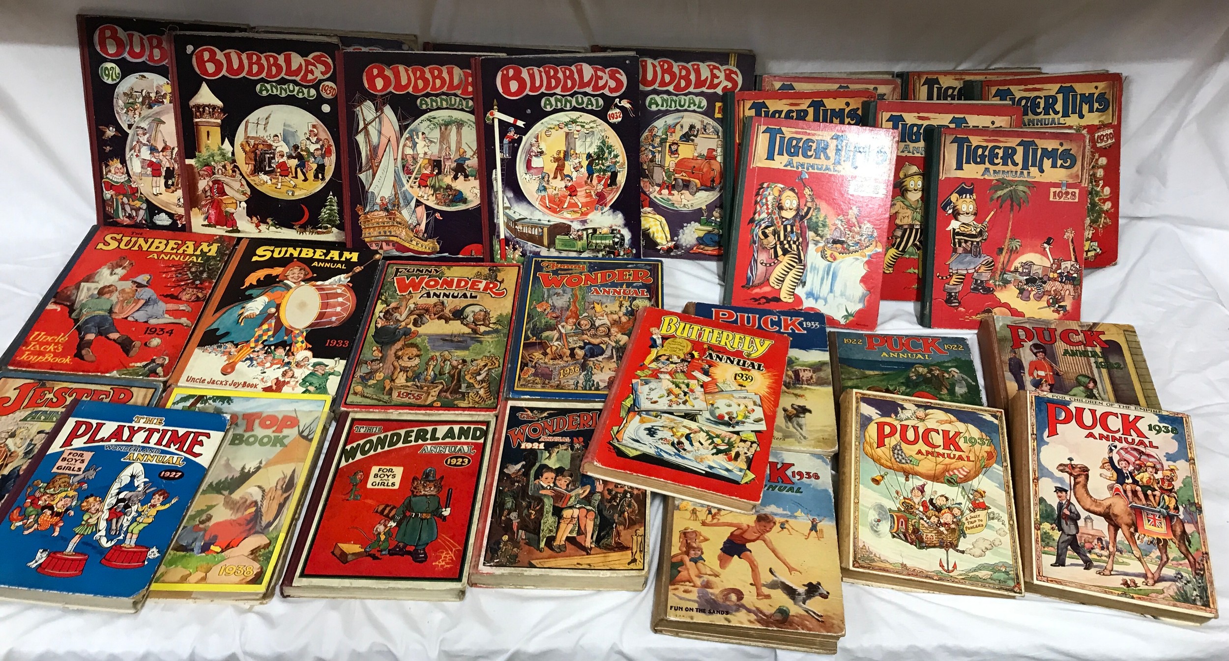 A collection of 1920's and 1930's children's Annuals to include a rare 1939 Butterfly Annual,