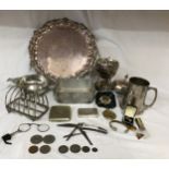 A silverplated tray/stand by Walker & Hall, 35cm diameter along with a white metal snuff box, a
