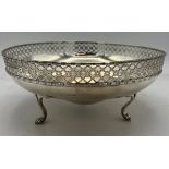 Silver bowl on raised paw feet, Sheffield 1918, maker Brook and son. Diameter 21cm. Weight 443gm.