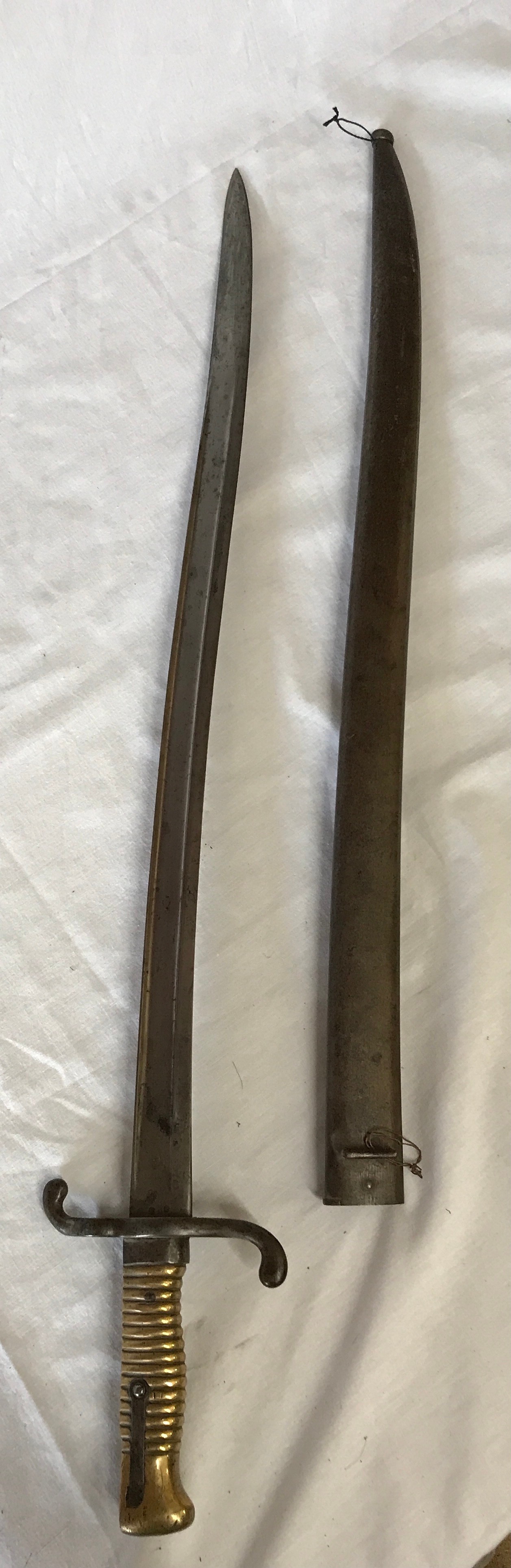 Three Bayonets to include a French Model 1867 Chassepot Yataghan Sword Bayonet and Scabbard, brass - Image 2 of 8