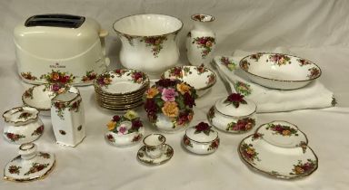 A quantity of Royal Albert Old Country Roses to include a toaster, a tablecloth, large jardinière