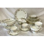 A Wedgwood Mirabelle pattern part tea and dinner service comprising of 6x dinner plates, 6x side