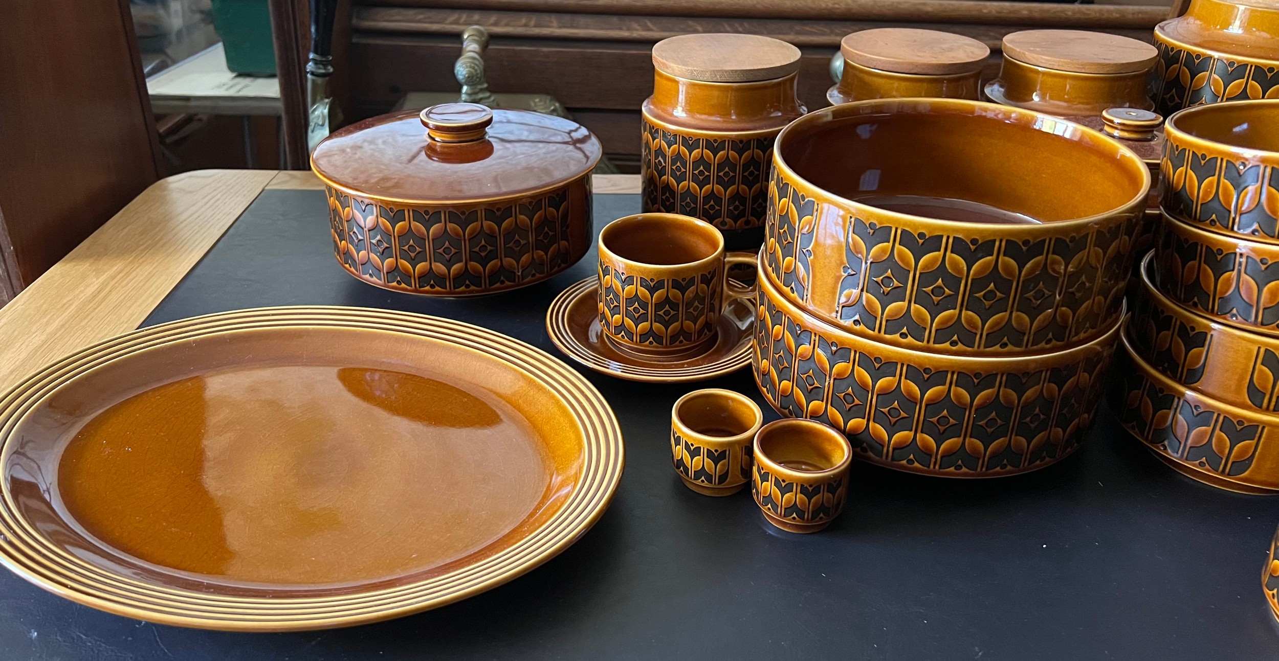 Hornsea Heirloom pattern part dinner service to include storage jars, plates etc. - Image 3 of 3