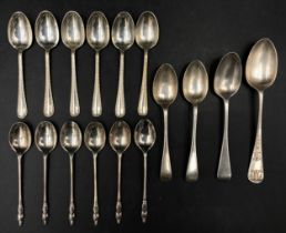 A collection of hallmarked silver spoons to include 6x apostle spoons Sheffield 1970 Walker &