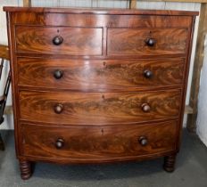 A 19thC mahogany bow fronted chest of 2 short over 3 long drawers. 124cm w x 60cm d x 128cm h.