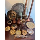 Brass and copper items to include Indian, hunting horns, horn lion etc.