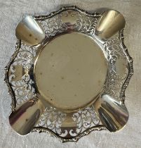 A silver dish Birmingham 1915, maker Mappin and Webb 116gm. 16cm d.