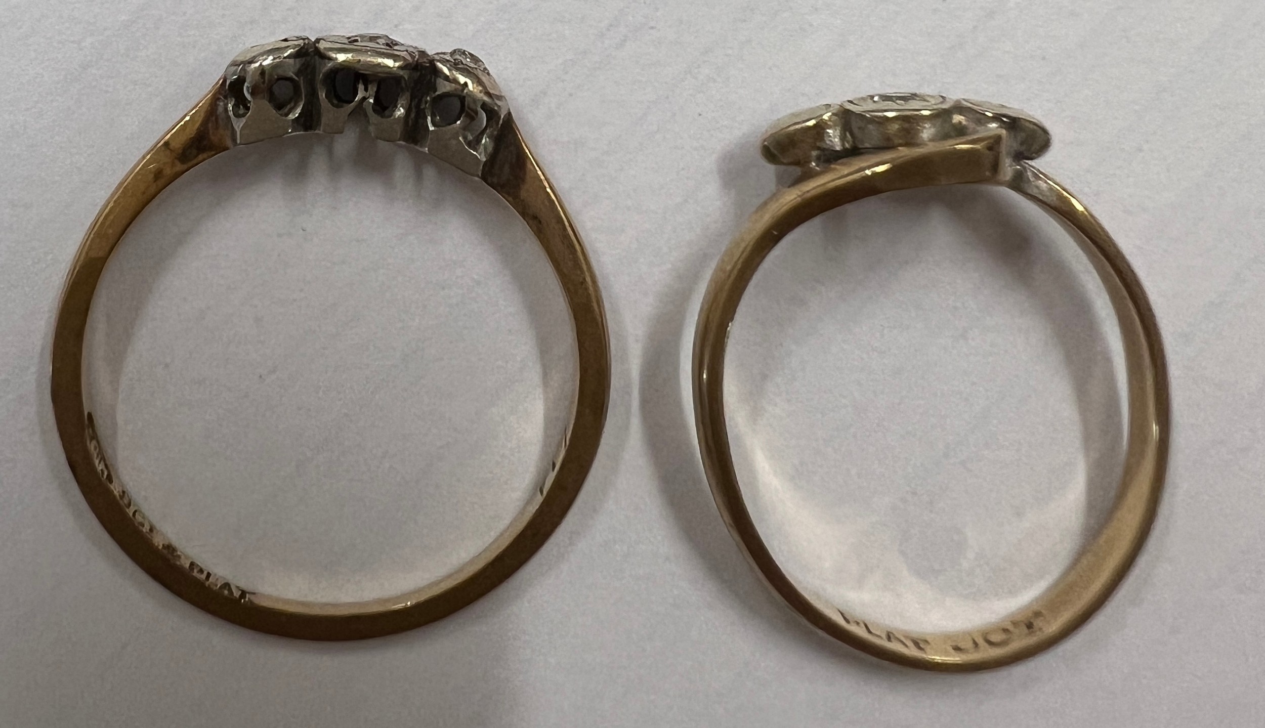 Two 9 carat gold and platinum rings set with diamond chips. 2.9gm total weight. - Image 2 of 4