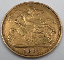 A Victoria 1901 half gold sovereign. 4gm.