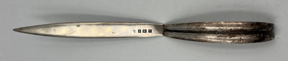 A silver paper knife Sheffield 1959, maker JB Chatterley & Sons. Weight 60gm. 23cm l.