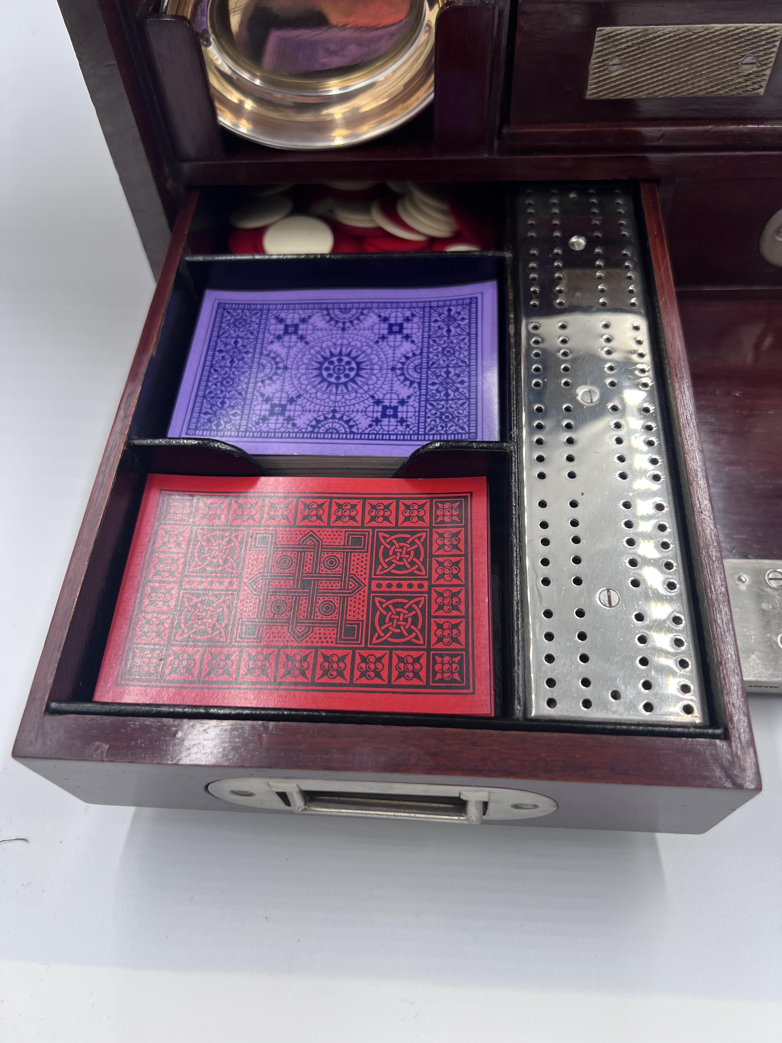 An Edwardian mahogany inlaid cut glass tantalus and games box containing cigar cutter, silver plated - Image 7 of 14