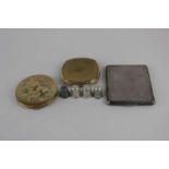 A silver cigarette case, Birmingham 1946, three silver and one sterling silver thimbles 4.9oz,