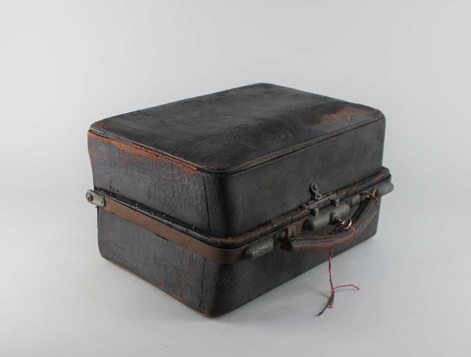 A gentleman's travel dressing case with fitted interior containing chrome topped glass jars, mirror, - Image 3 of 3