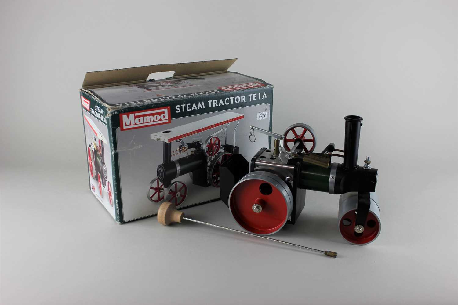 A Mamod Steam Tractor TE1A live steam model, boxed (a/f)