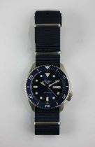 A Seiko sports divers watch automatic with exhibition back