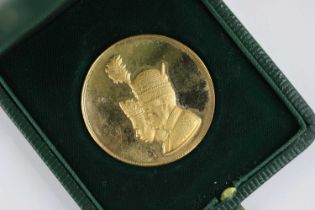 Mohammad Reza Pahlavi gold medal for the Coronation, Iran 1967, crowned busts of the Shah and