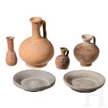Sechs antike Keramiken, meist römisch, 3. Jhdt. v. - 3. Jhdt. n. Chr.
