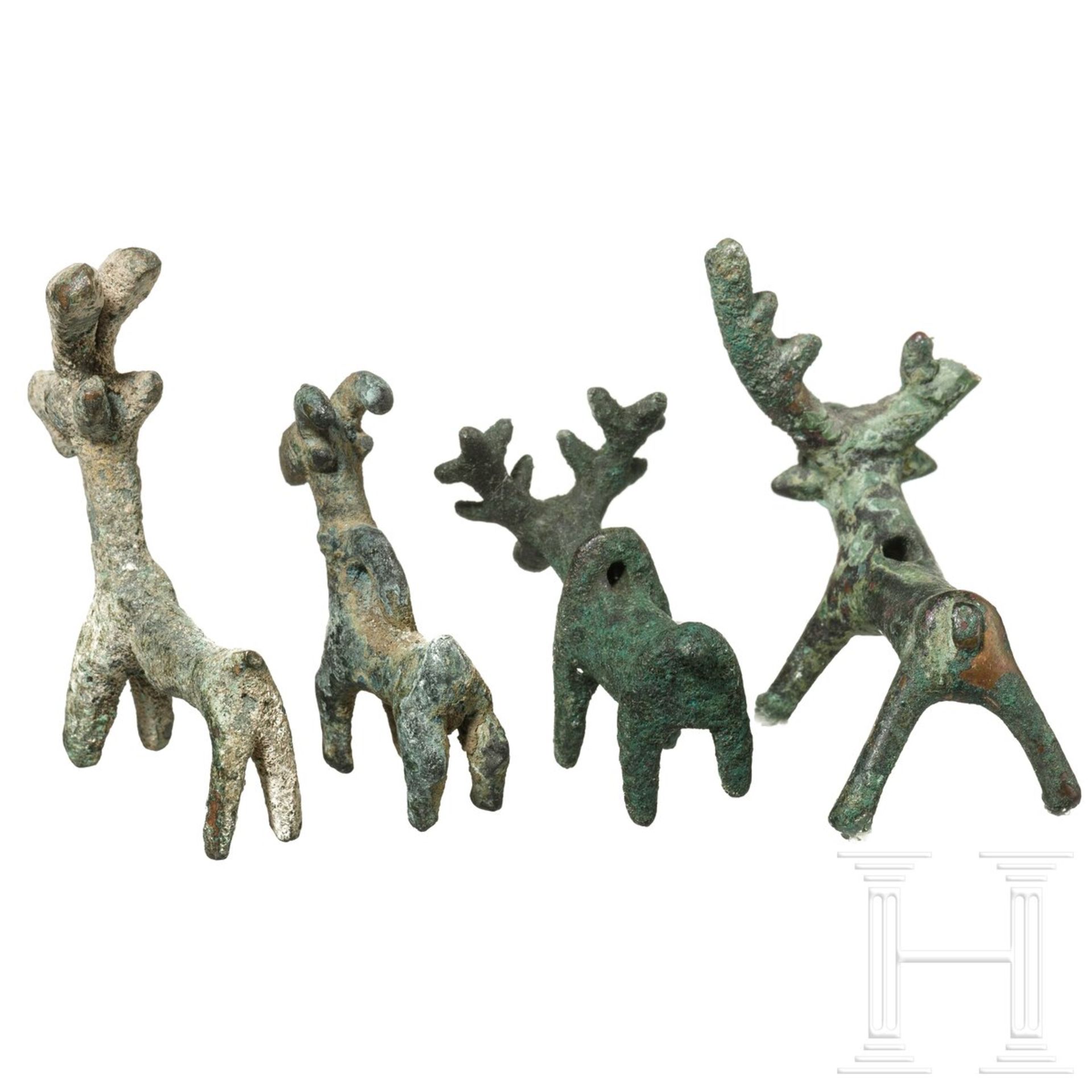 Vier Miniaturbronzen von Hirschen, Iran, Luristan, ca. 1000 v. Chr. - Image 3 of 4