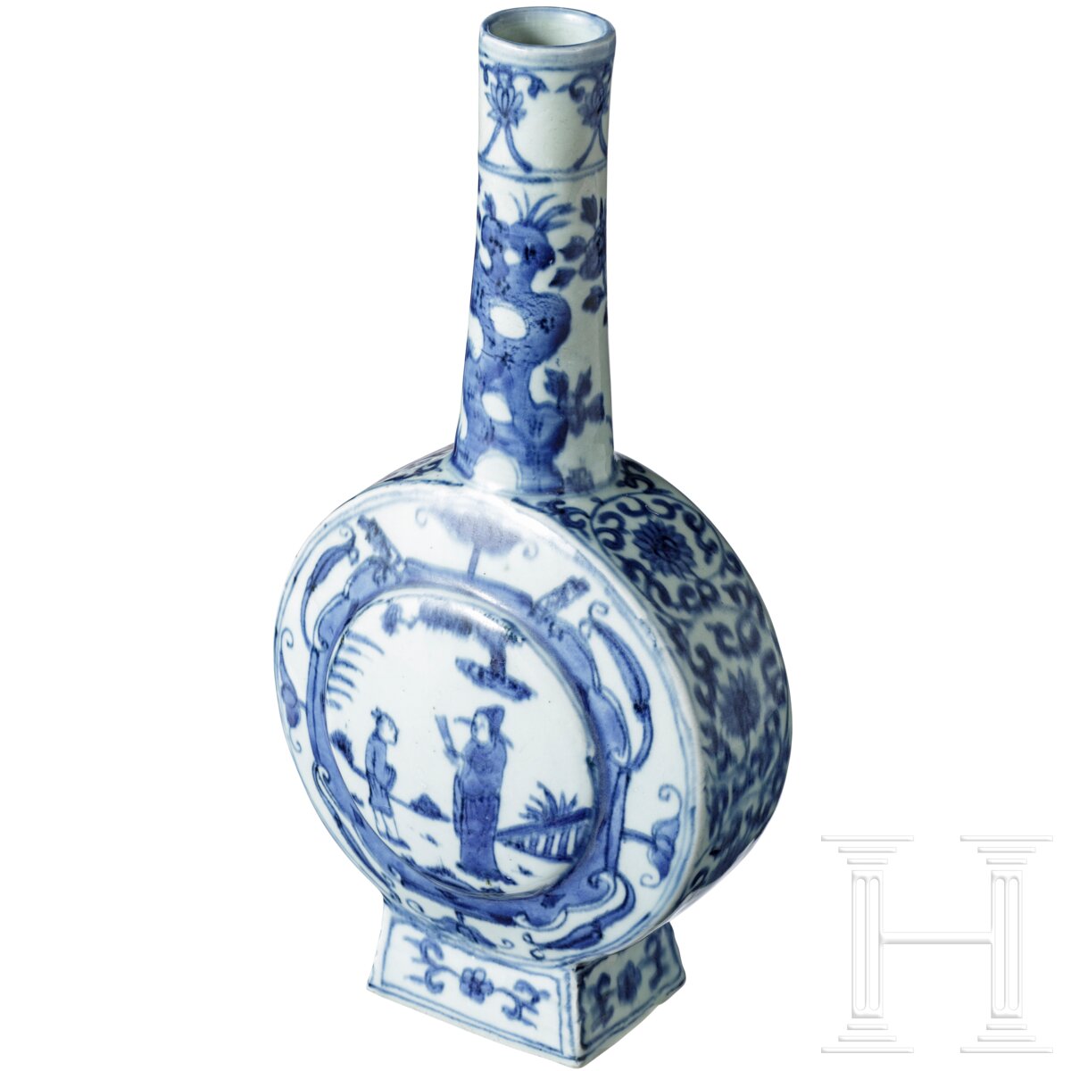 Blau-weiß glasierte Flasche mit Darstellungen eines Beamten und eines Schülers, wohl Wanli-Periode ( - Image 2 of 22