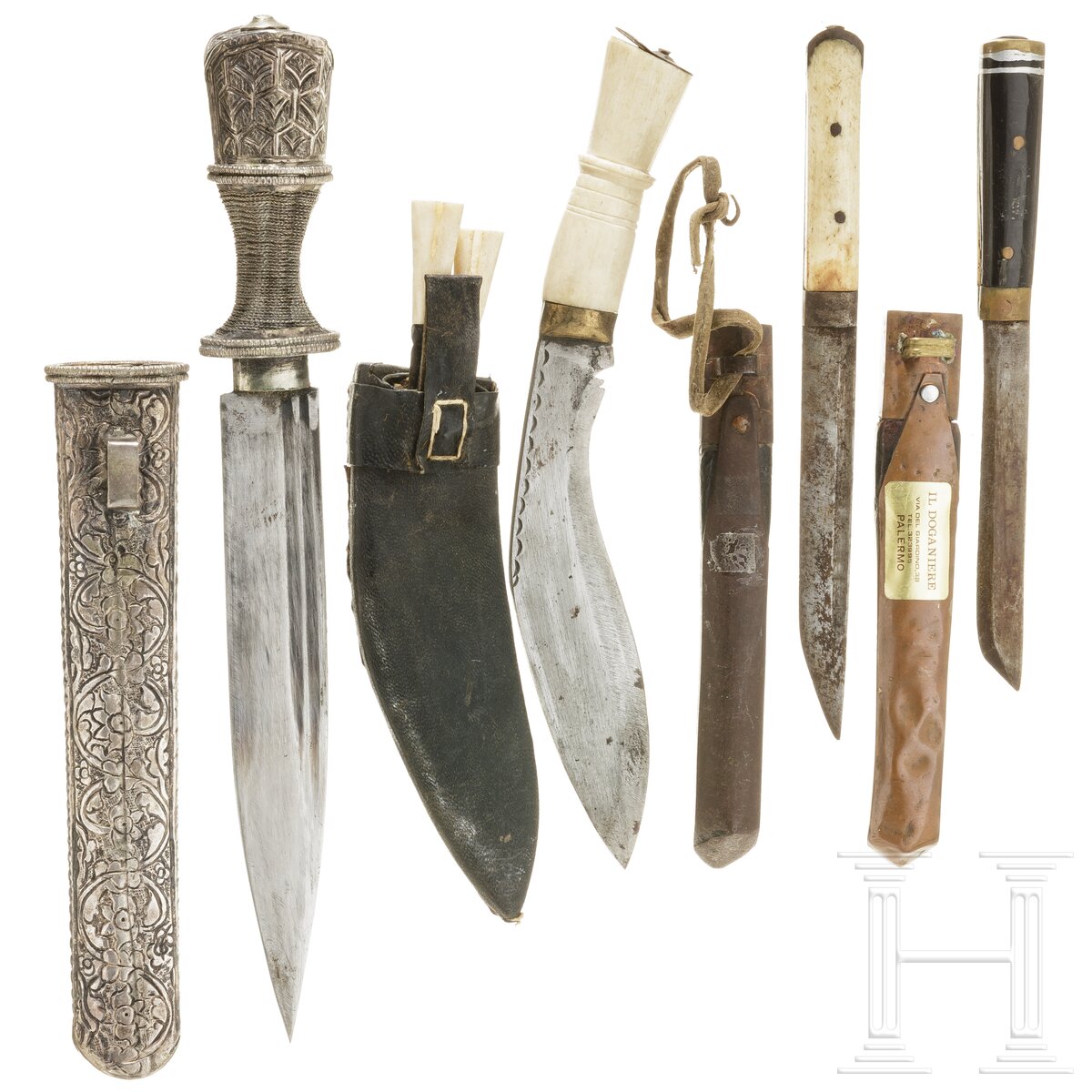 Khukuri, Dughti und zwei kleine Messer, Nepal, um 1900 - Image 2 of 3