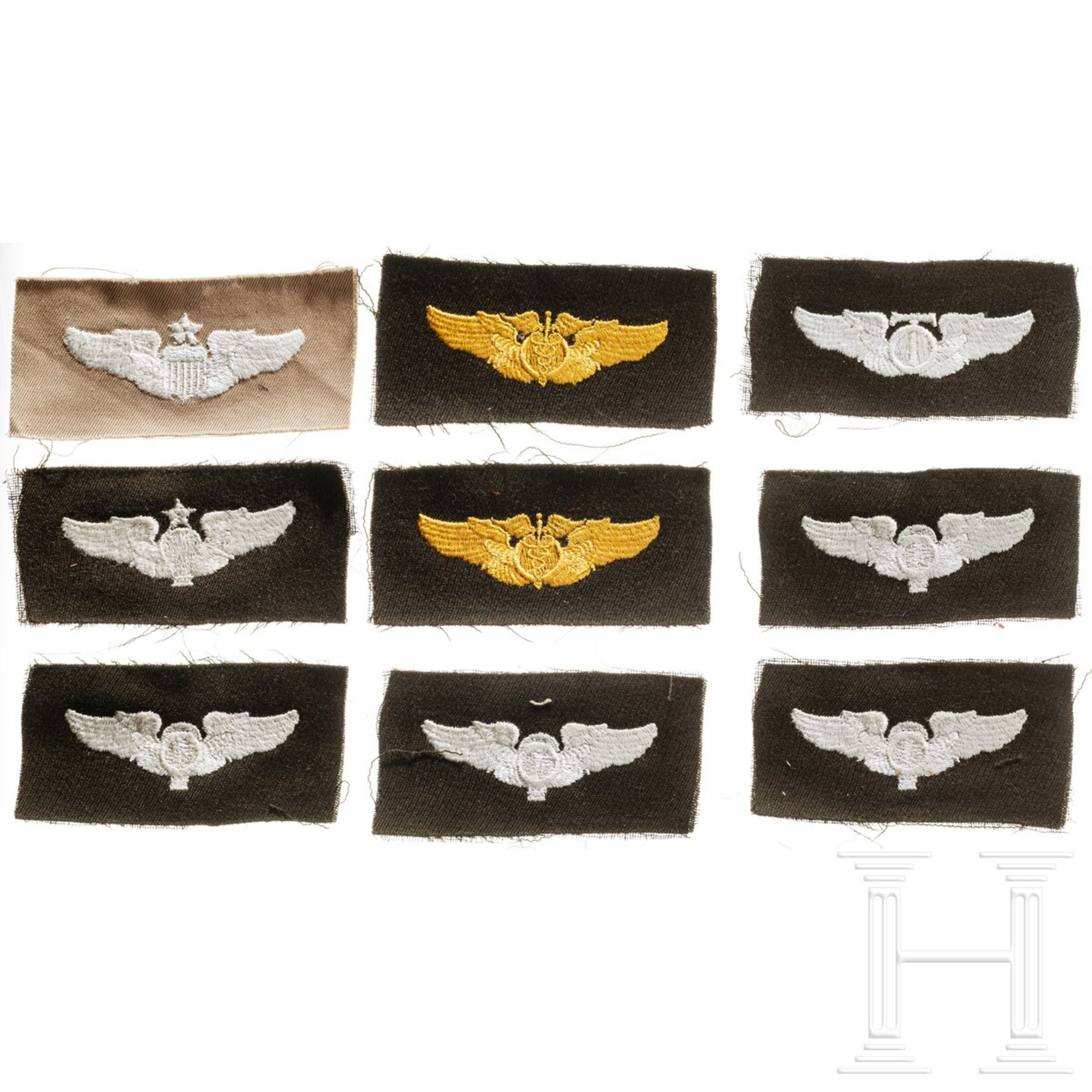 Neun USAF Wings in textiler Ausführung, 2. Weltkrieg