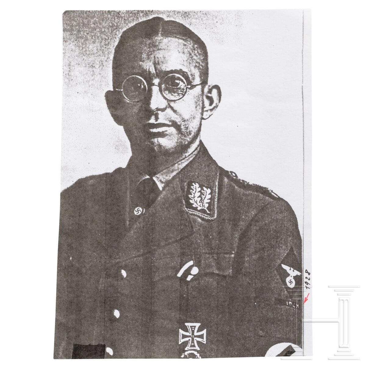 Acht Ärmelstreifen mit dem Eintrittsjahr in die NSDAP für Politische Leiter - Image 3 of 4
