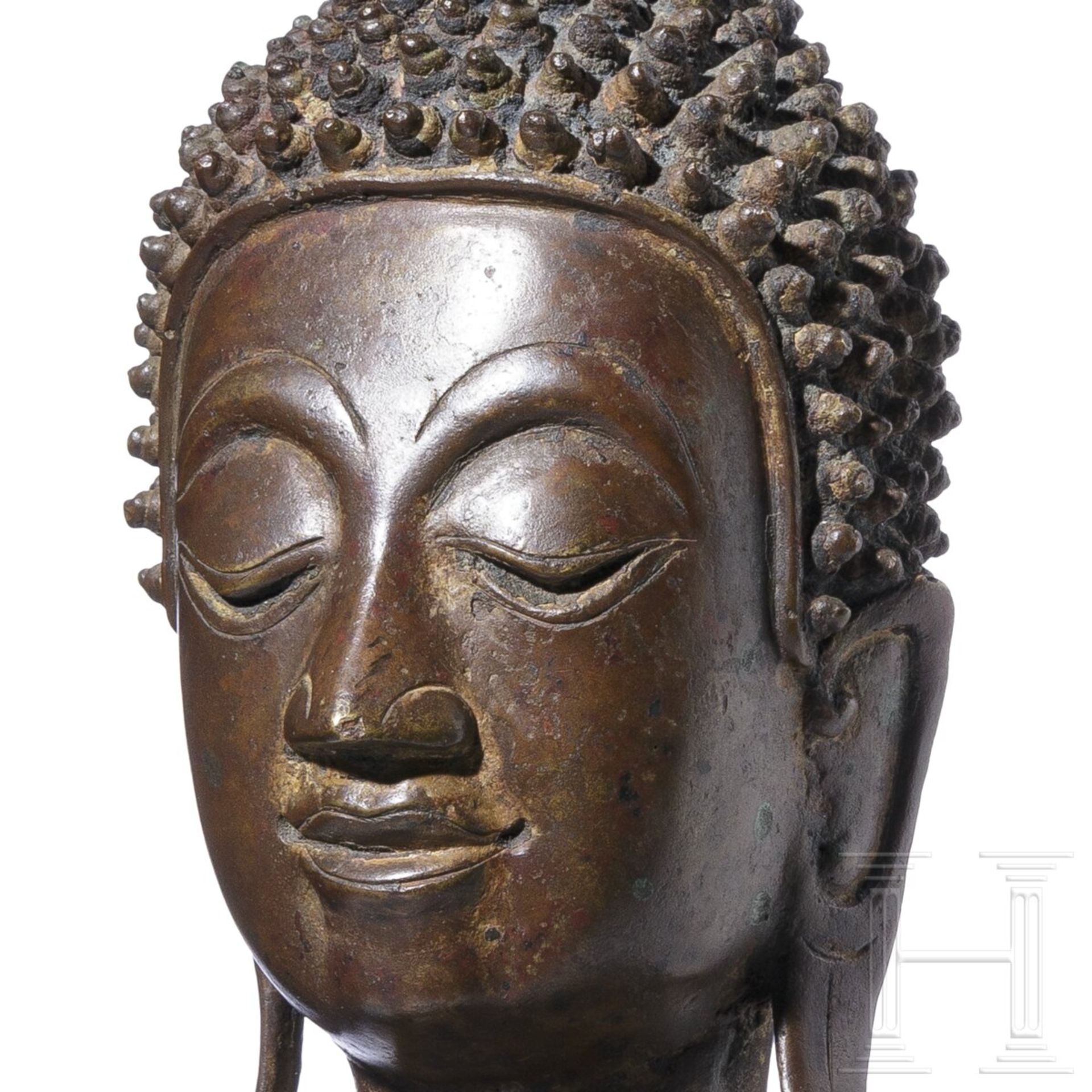 Buddha-Kopf aus Bronze, Nordthailand, wohl 18. Jhdt. - Image 5 of 5